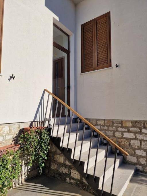Ferienwohnung Cinzia'S House Of Mirrors Pisa Exterior foto